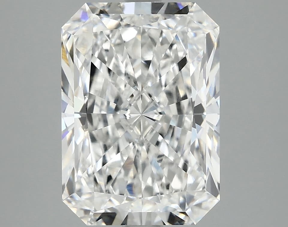 IGI | 3.9ct | Radiant | D | VS1 | Very Good