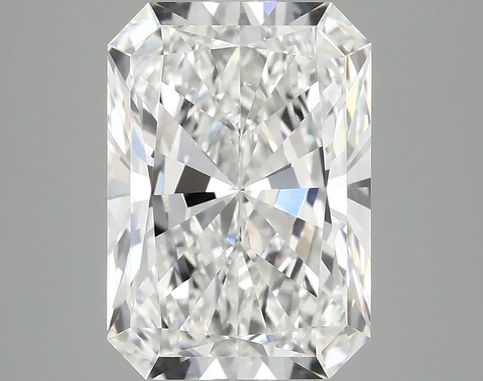 3.86ct | Radiant | E | VS1 | Very Good