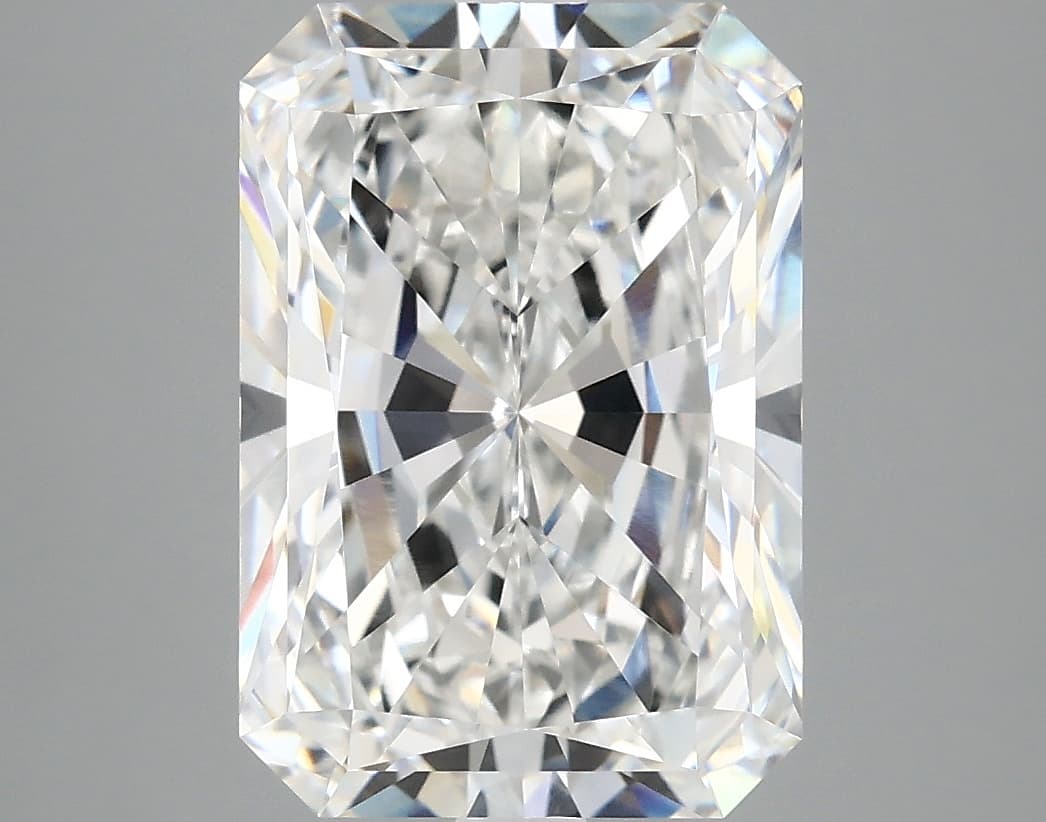 4.98ct | Radiant | E | VVS2 | Very Good