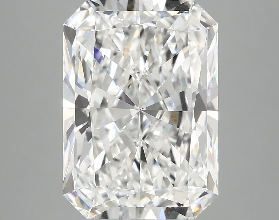 3.86ct | Radiant | E | VVS2 | Ideal