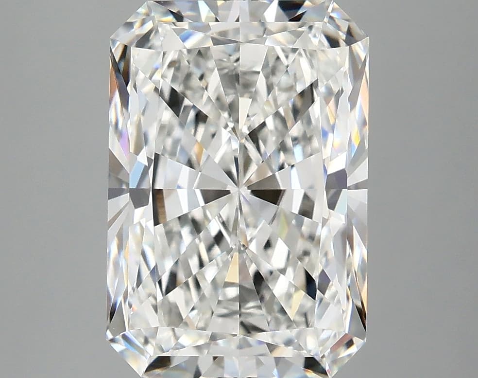 3.86ct | Radiant | E | VVS2 | Ideal