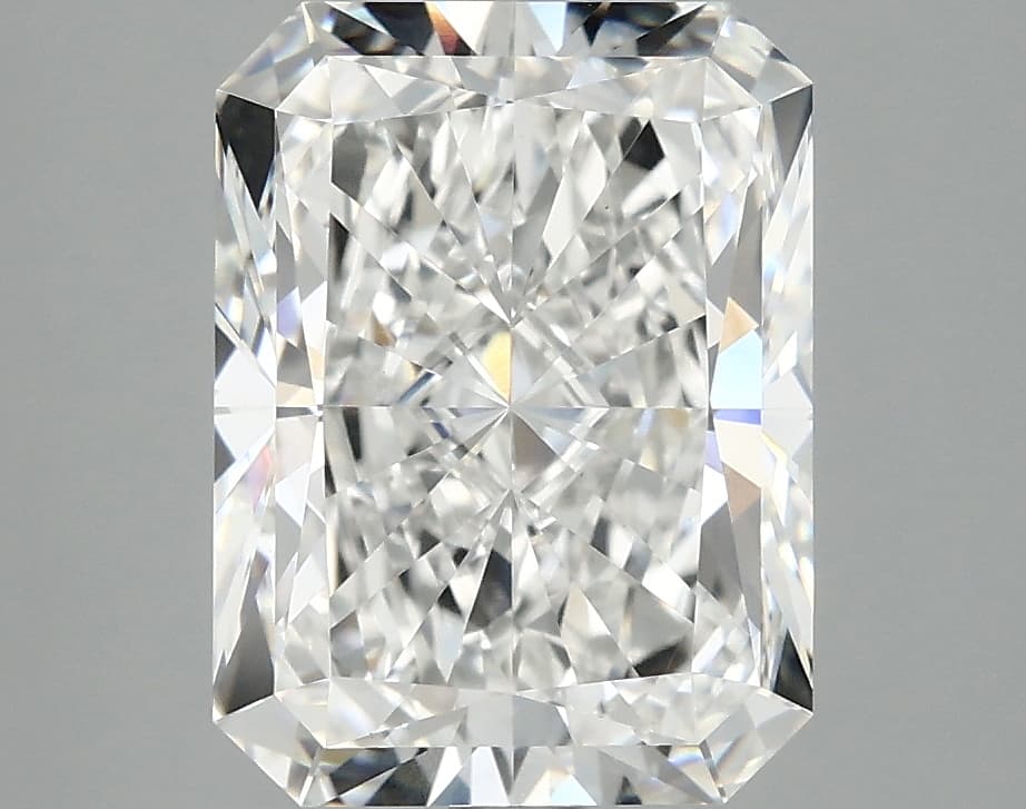 3.96ct | Radiant | E | VVS2 | Excellent