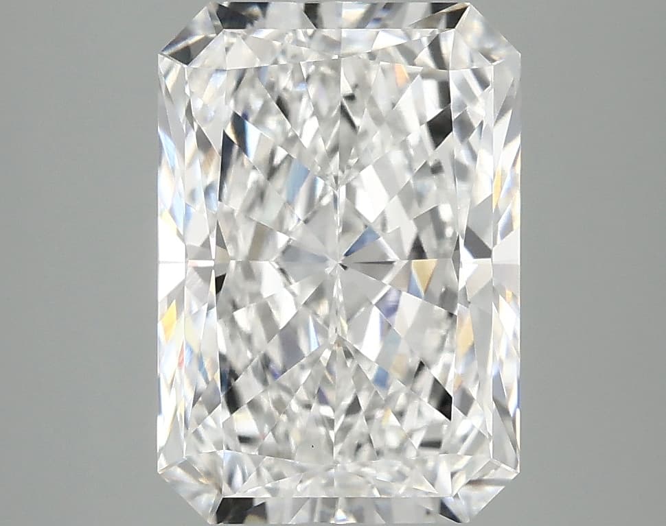 IGI | 3.8ct | Radiant | E | VVS2 | Ideal