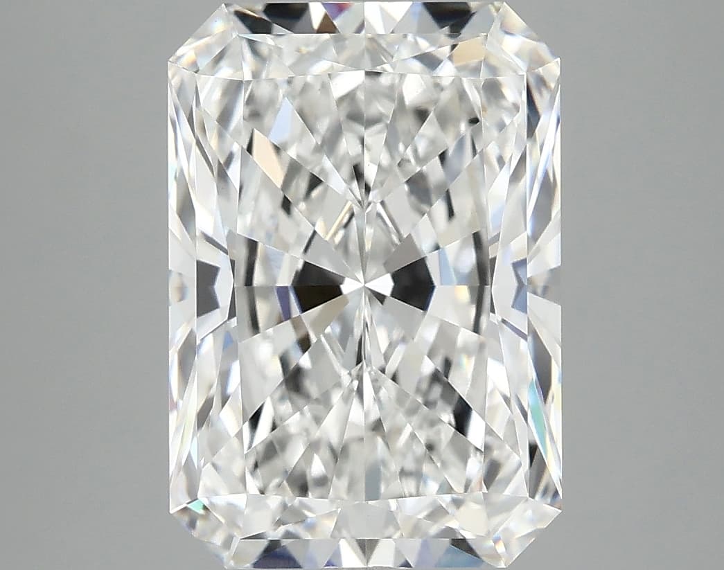 4.99ct | Radiant | E | VVS2 | Ideal