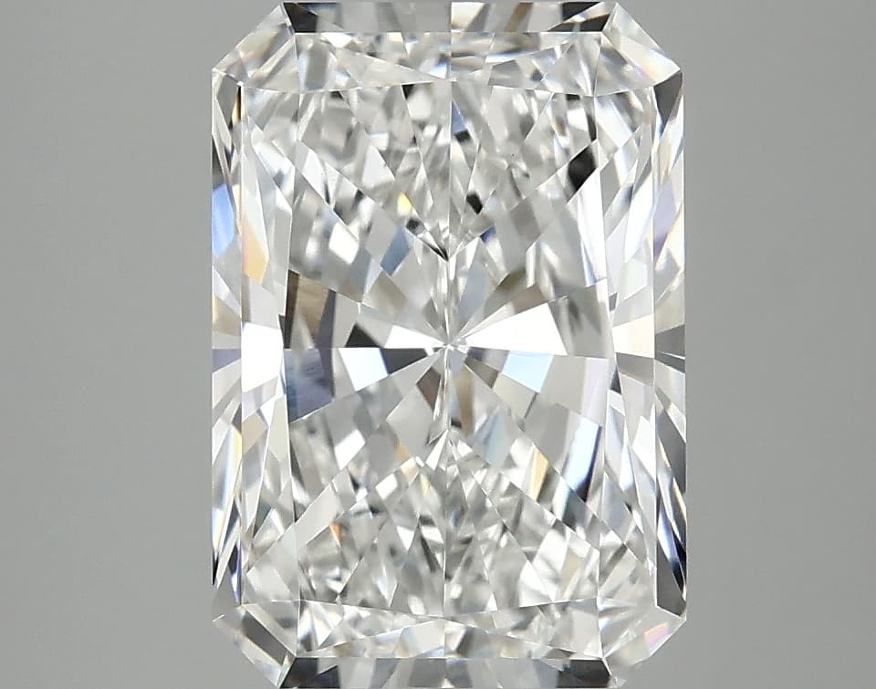 IGI | 3.8ct | Radiant | E | VVS2 | Very Good