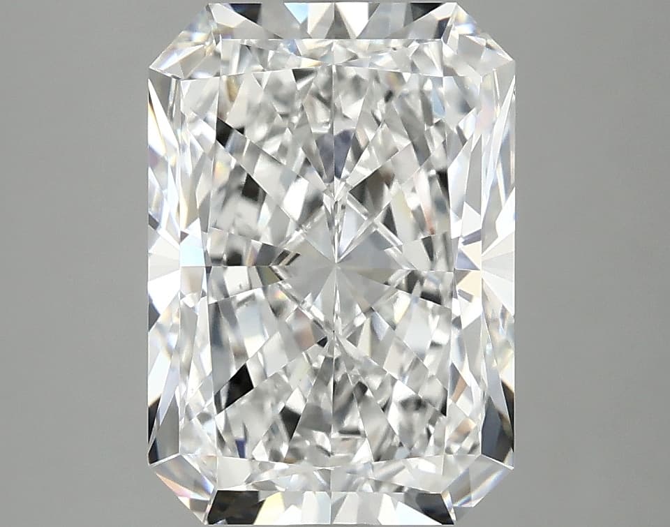 IGI | 3.8ct | Radiant | E | VS1 | Ideal