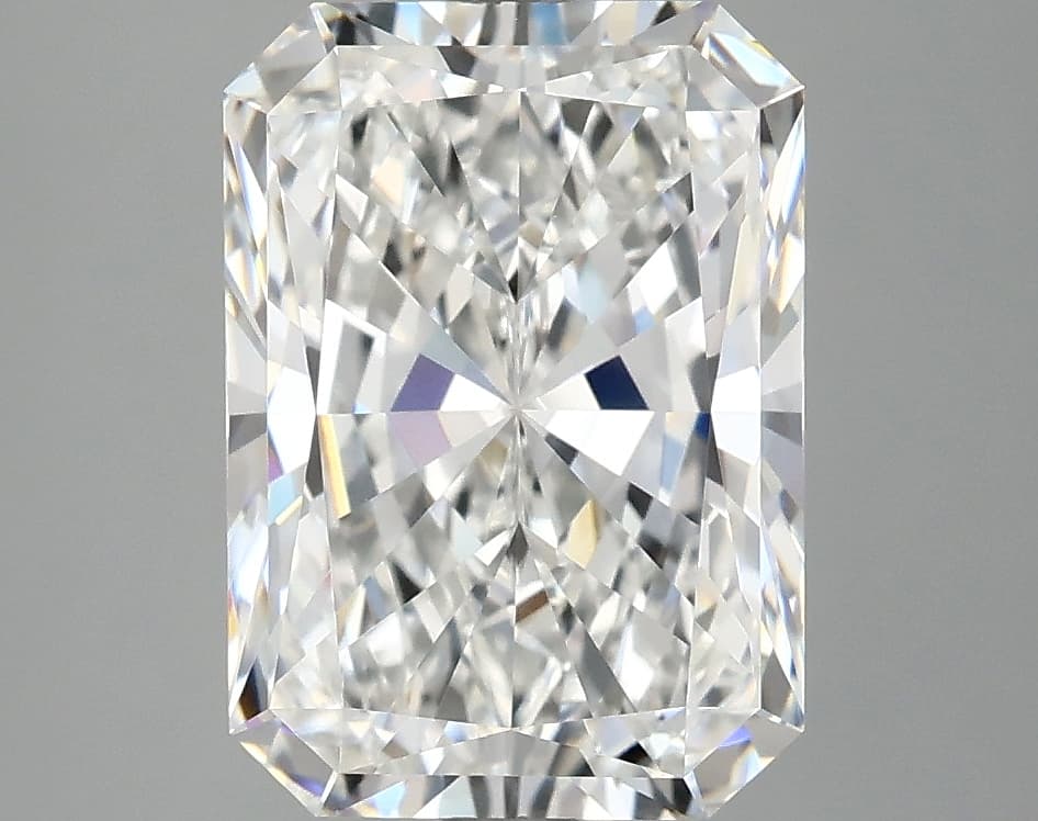 3.86ct | Radiant | E | VVS2 | Very Good
