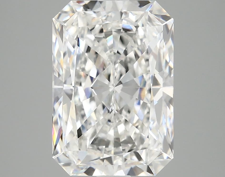 3.86ct | Radiant | E | VVS2 | Very Good