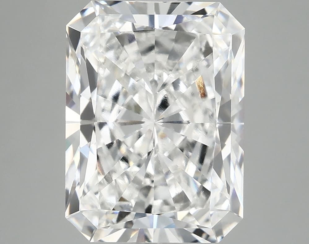 4.96ct | Radiant | E | VVS2 | Very Good