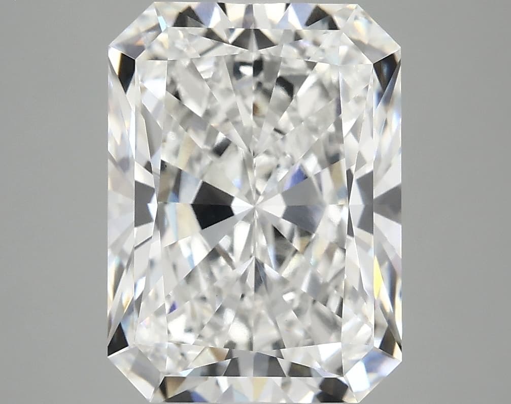 4.88ct | Radiant | E | VS1 | Very Good