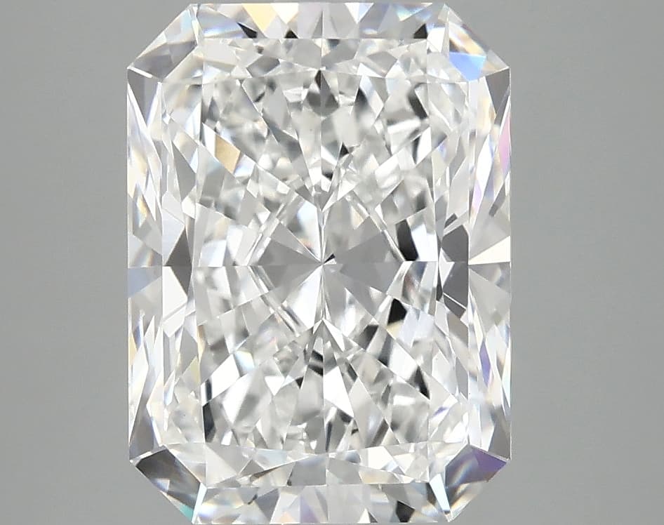 IGI | 4.22ct | Radiant | E | VVS2 | Very Good
