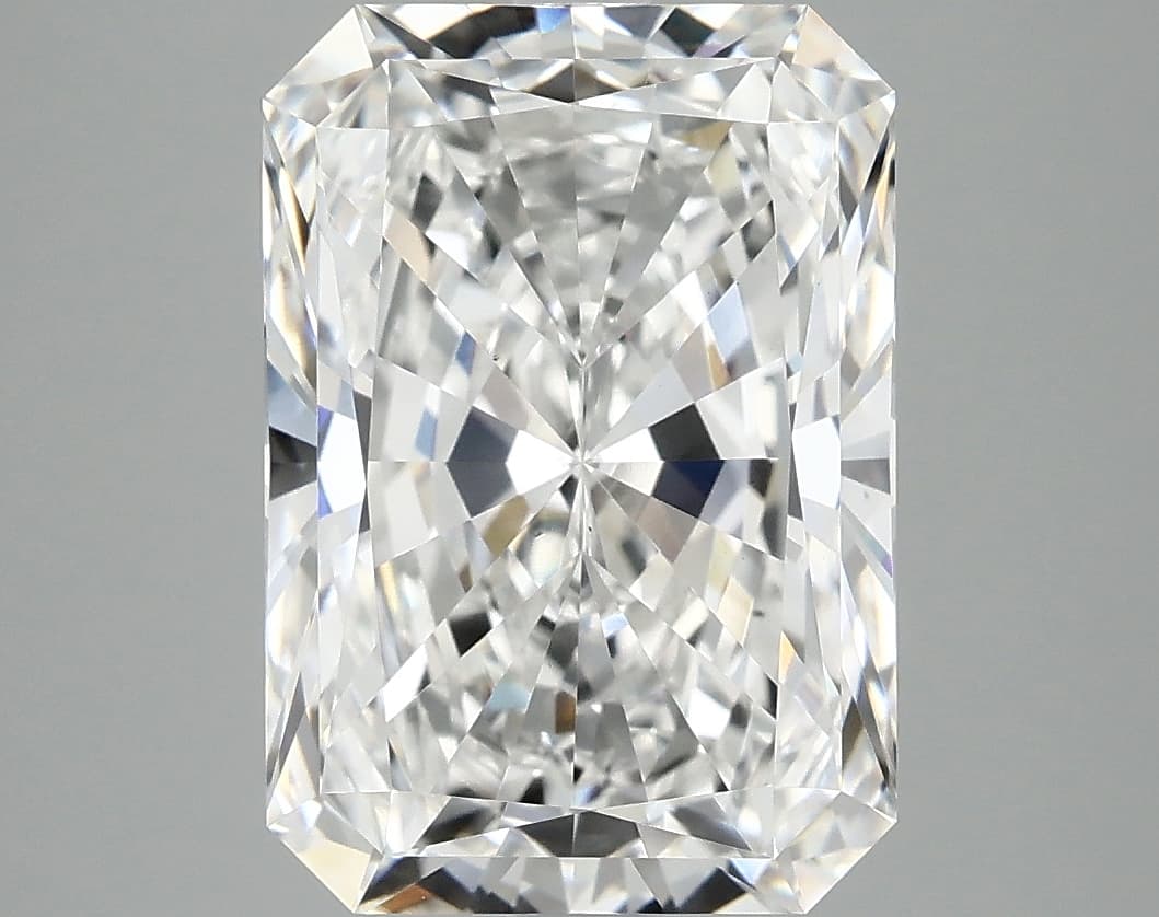 IGI | 4.92ct | Radiant | E | VS1 | Very Good