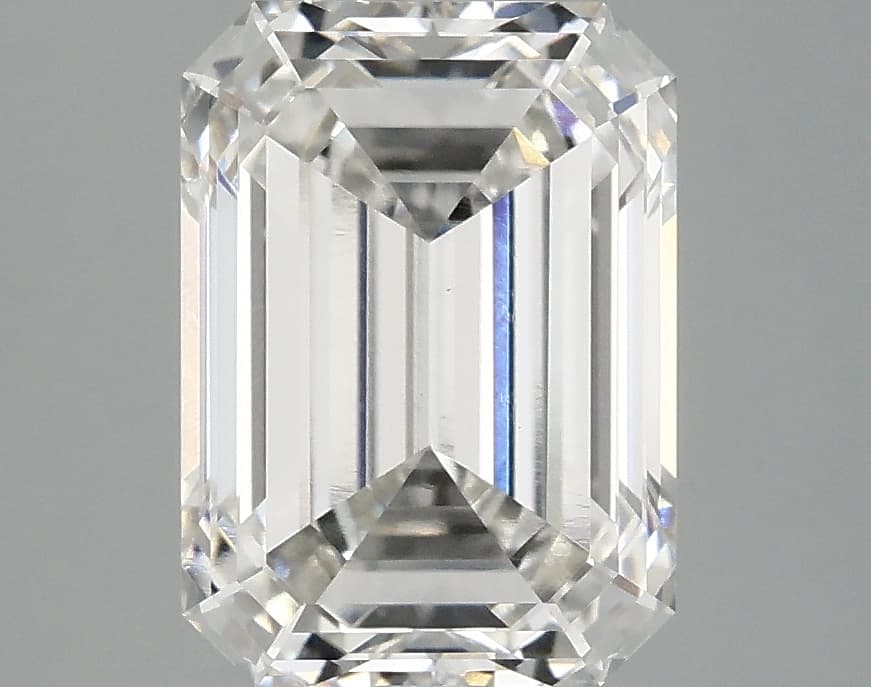 IGI | 3.43ct | Emerald | G | VVS2 | Very Good