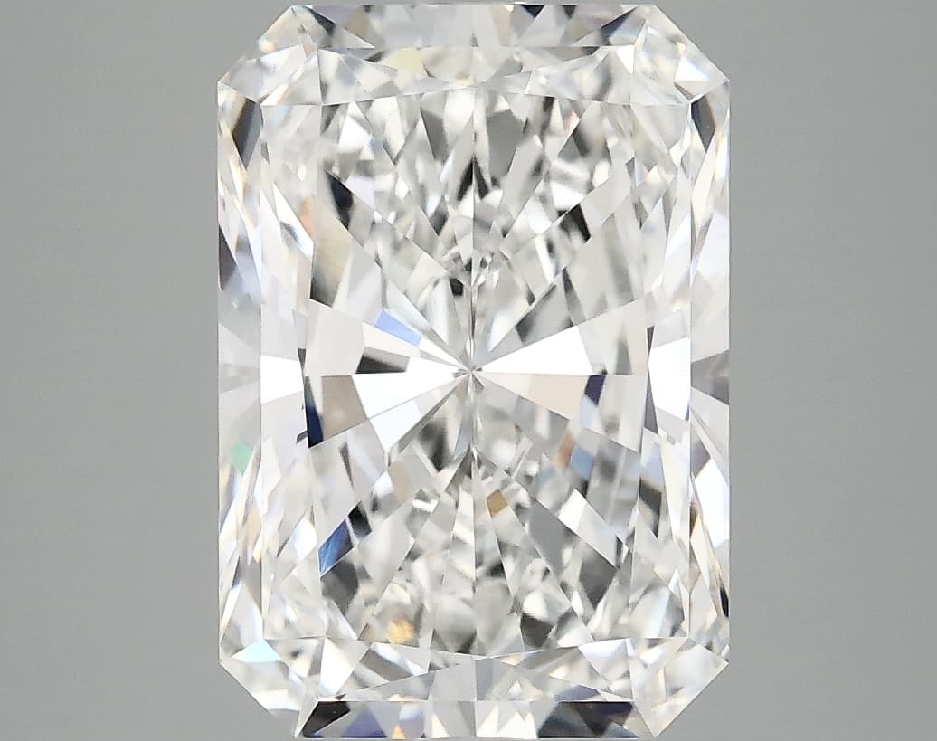 IGI | 4.92ct | Radiant | E | VVS2 | Very Good