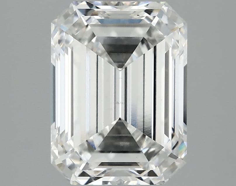 IGI | 2.61ct | Emerald | E | VS1 | Very Good