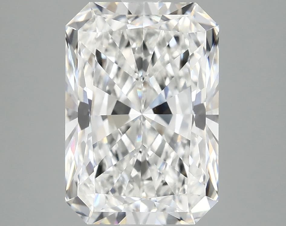 IGI | 3.57ct | Radiant | E | VVS2 | Very Good
