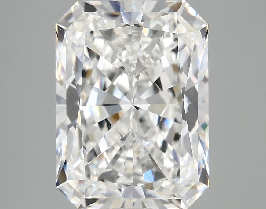 IGI | 3.19ct | Radiant | E | VVS2 | Very Good