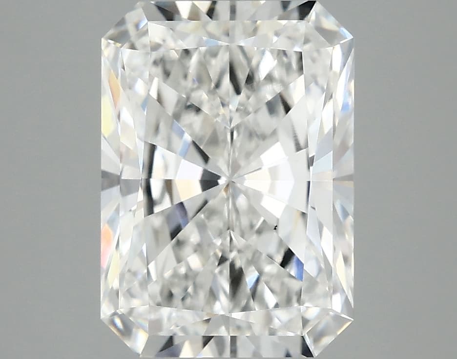 IGI | 3.26ct | Radiant | E | VS1 | Very Good
