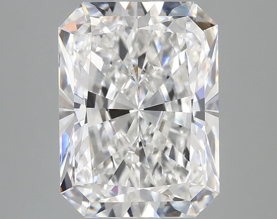 IGI | 3.31ct | Radiant | E | VVS2 | Very Good