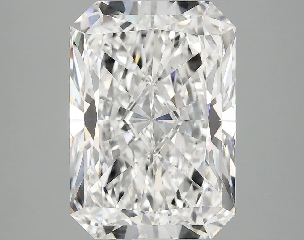 IGI | 4.31ct | Radiant | D | VVS2 | Very Good