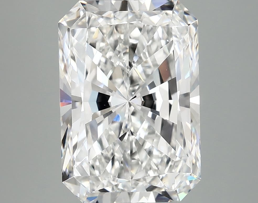 IGI | 4.21ct | Radiant | D | VS1 | Very Good