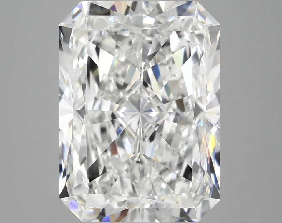 IGI | 4.31ct | Radiant | E | VVS2 | Very Good