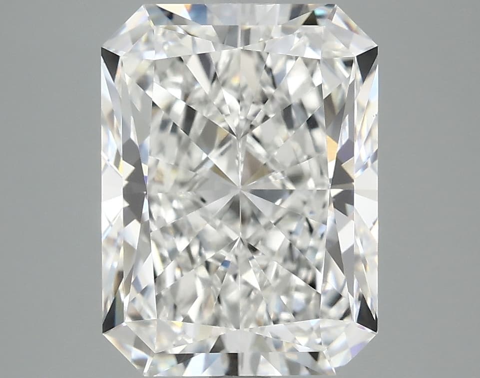 IGI | 4.21ct | Radiant | E | VVS2 | Very Good