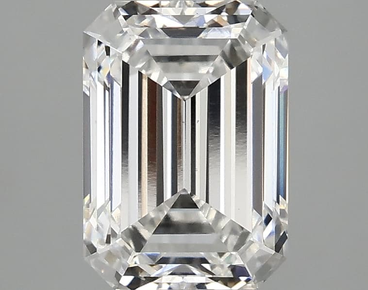 IGI | 2.37ct | Emerald | E | VS1 | Very Good