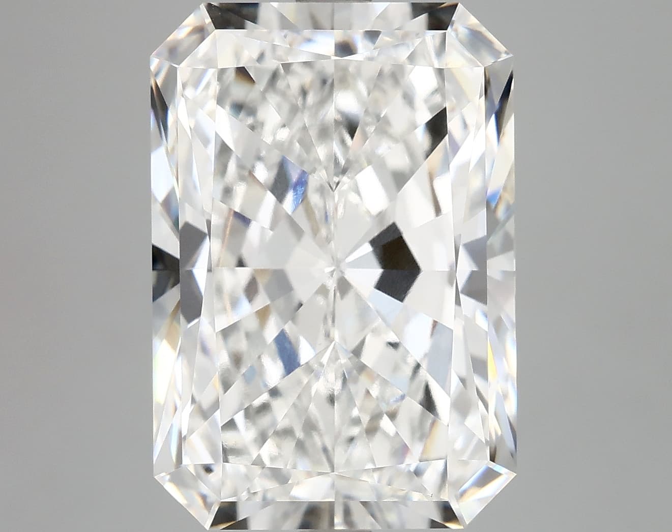 IGI | 9.32ct | Radiant | E | VVS2 | Very Good