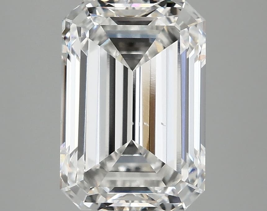 IGI | 3.36ct | Emerald | E | VS2 | Very Good