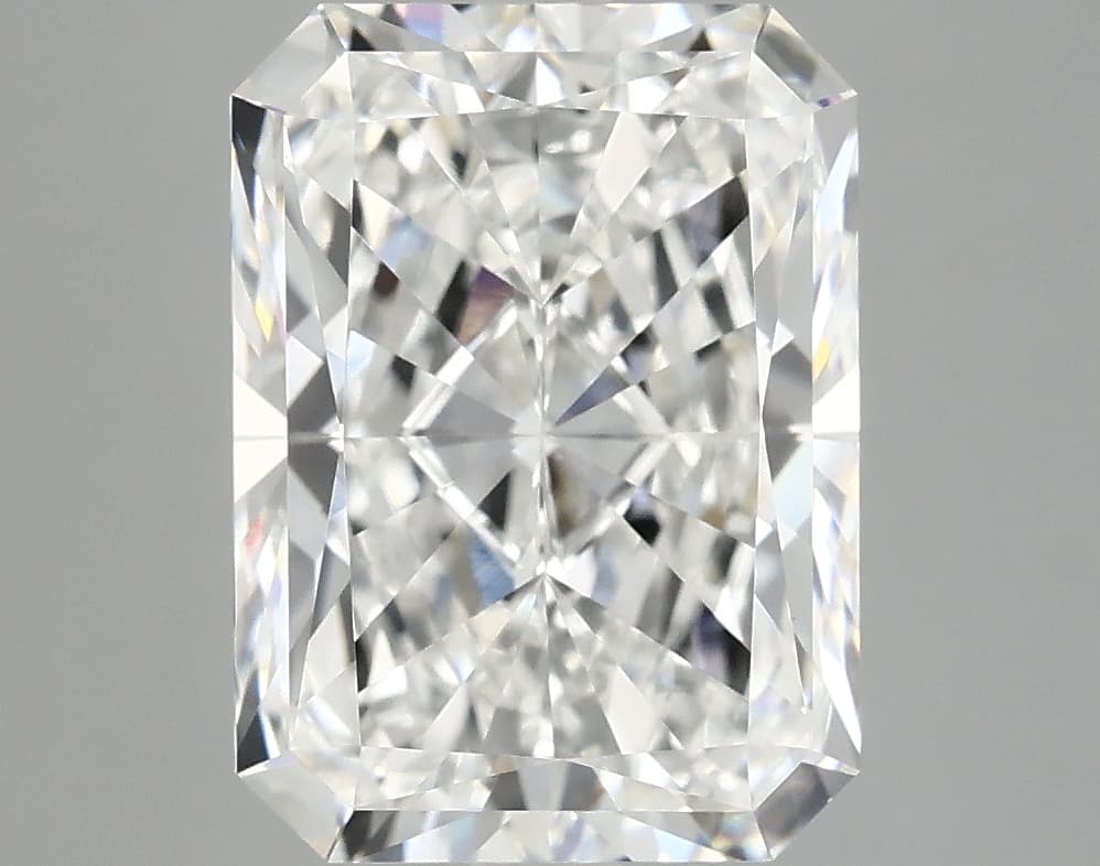 IGI | 4.91ct | Radiant | E | VVS2 | Very Good