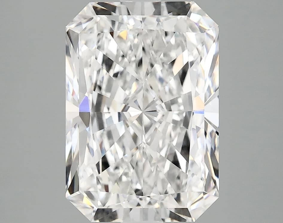 IGI | 3.59ct | Radiant | E | VVS2 | Very Good