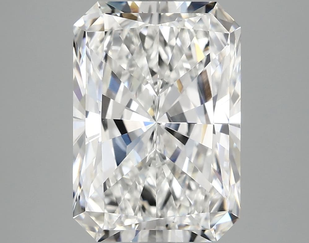 IGI | 4.21ct | Radiant | E | VVS2 | Very Good