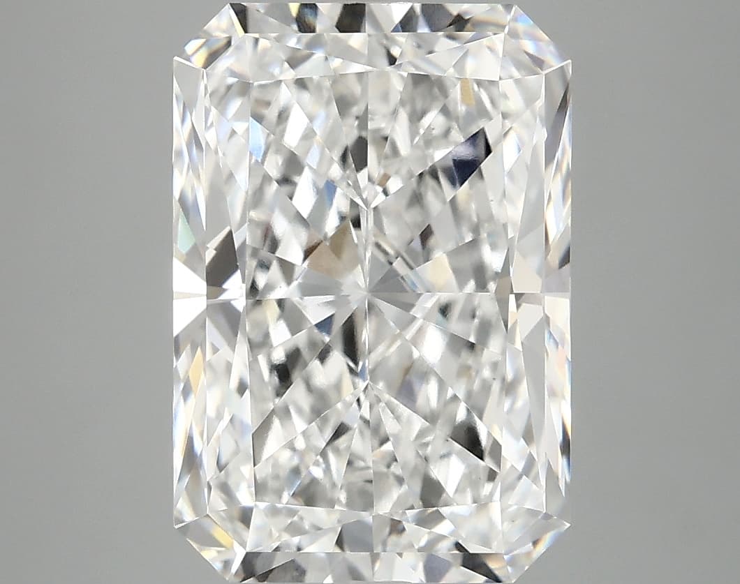 IGI | 4.91ct | Radiant | E | VS1 | Very Good