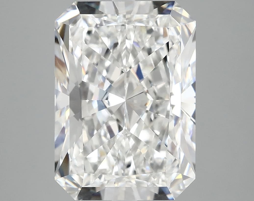 IGI | 4.91ct | Radiant | E | VVS2 | Very Good