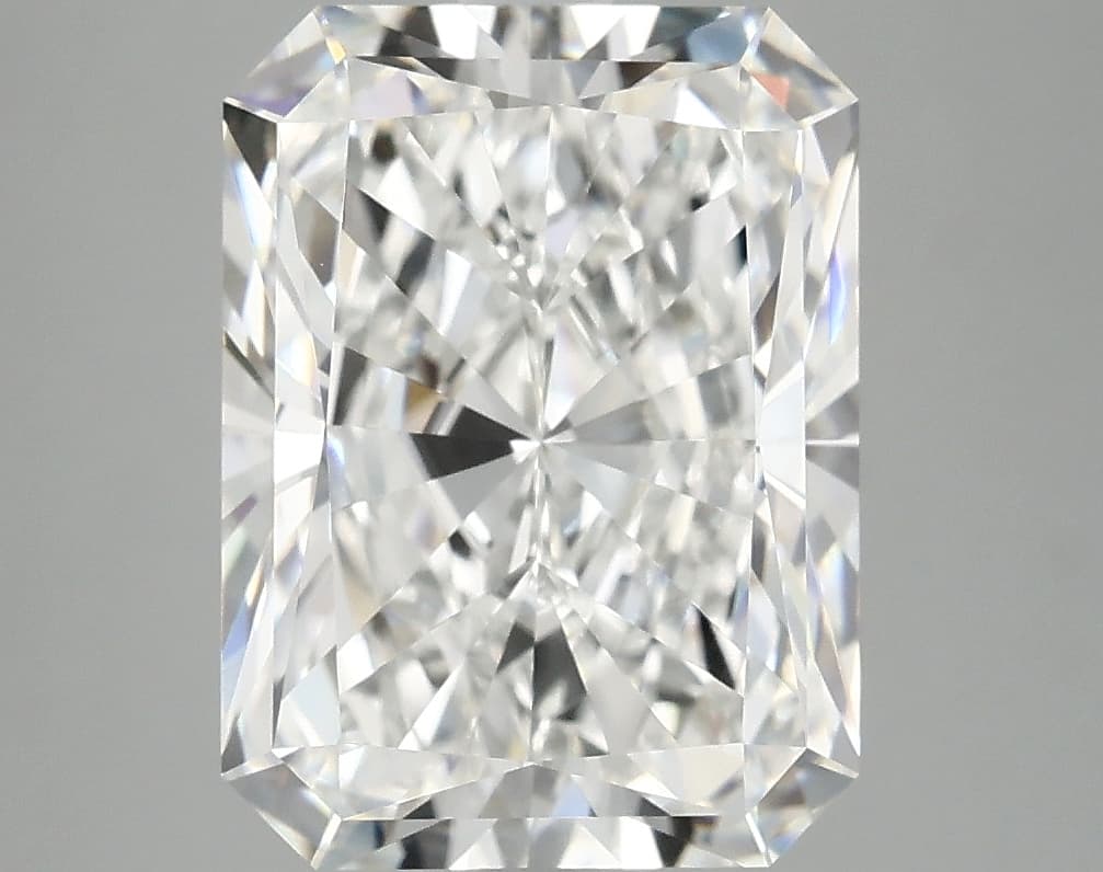 IGI | 4.91ct | Radiant | E | VVS2 | Very Good