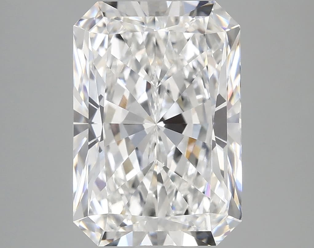 IGI | 4.44ct | Radiant | E | VS1 | Very Good