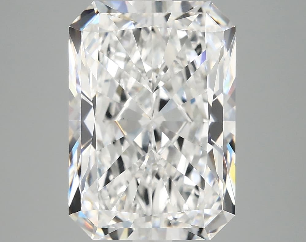 IGI | 4.71ct | Radiant | E | VS1 | Very Good