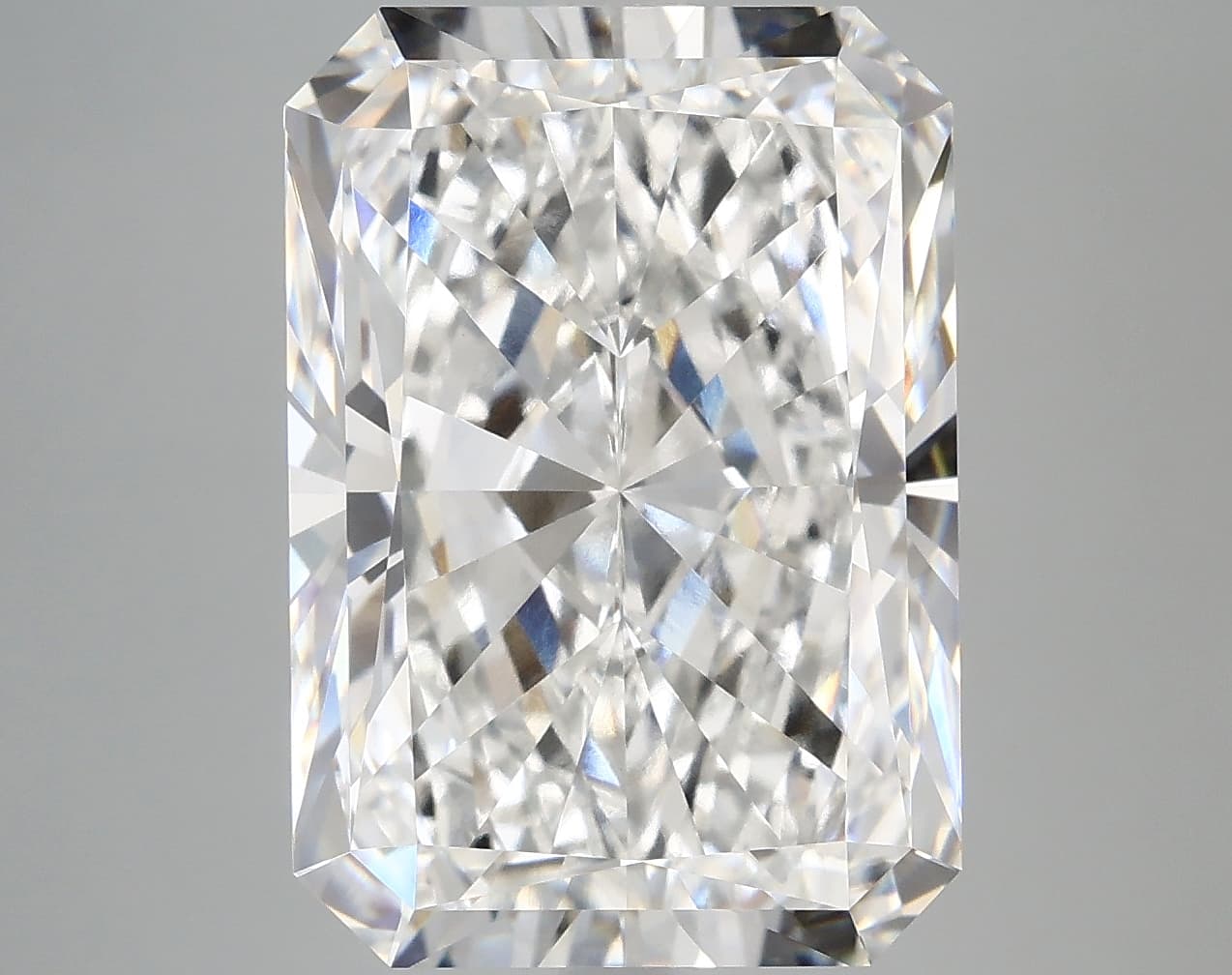 IGI | 9.24ct | Radiant | F | VVS2 | Very Good