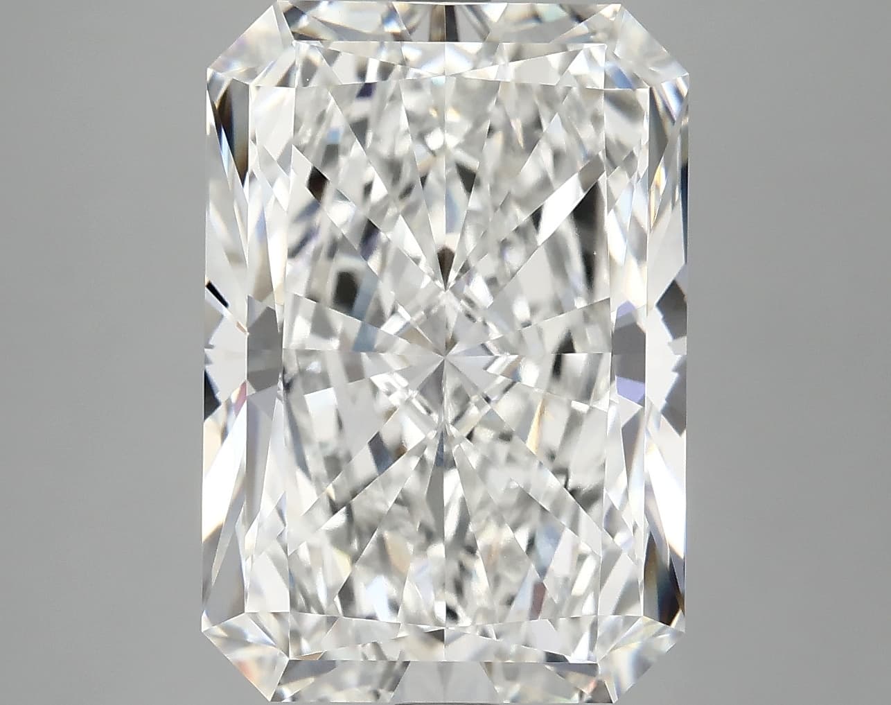 IGI | 9.03ct | Radiant | F | VVS2 | Very Good