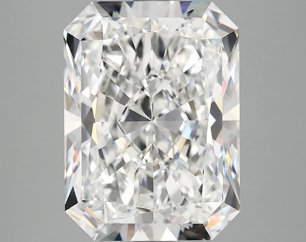 IGI | 4.62ct | Radiant | E | VS1 | Very Good