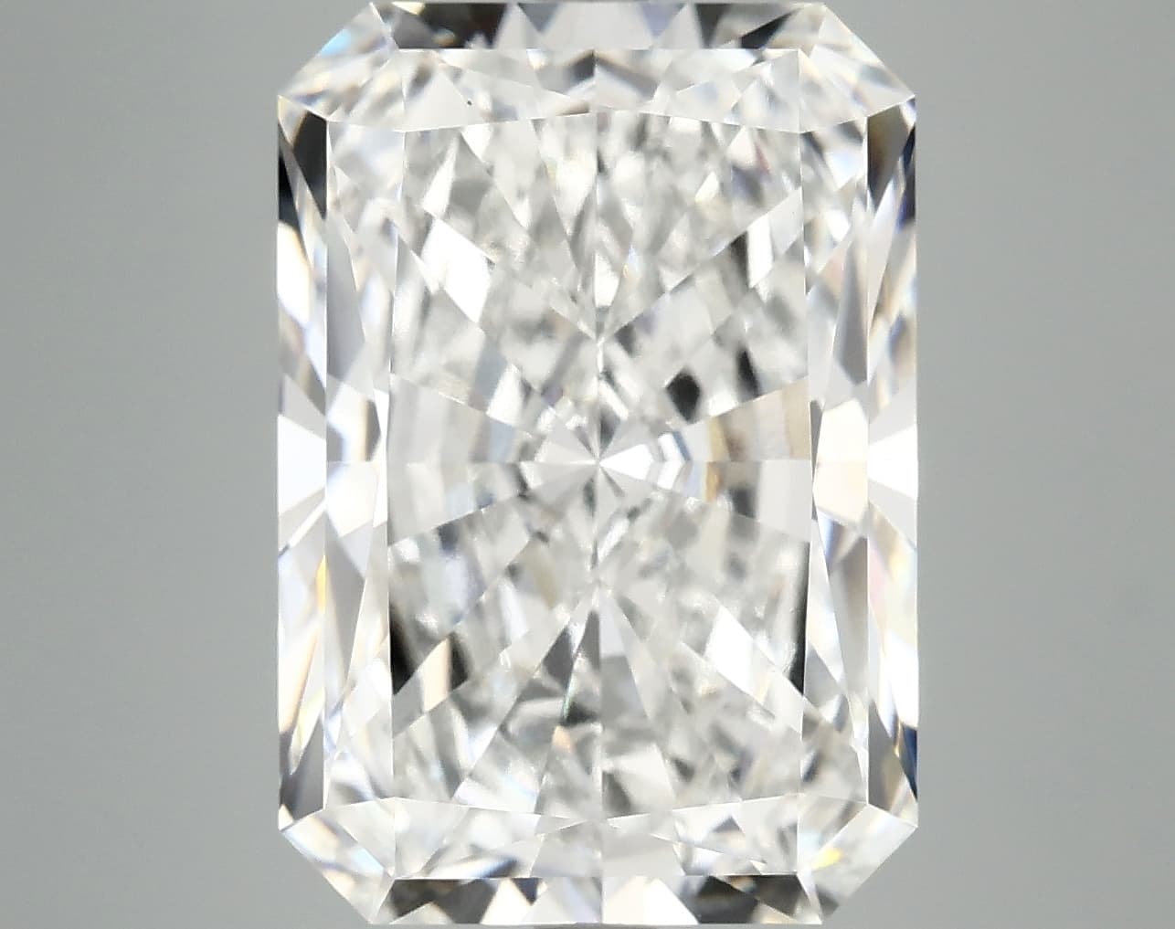 IGI | 9.15ct | Radiant | F | VS1 | Very Good