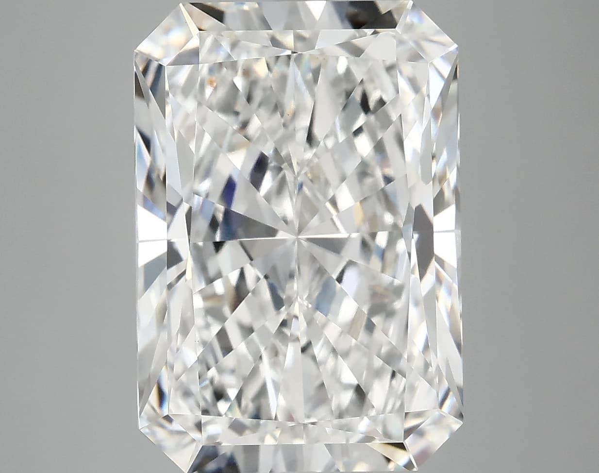 IGI | 8.23ct | Radiant | E | VS1 | Very Good