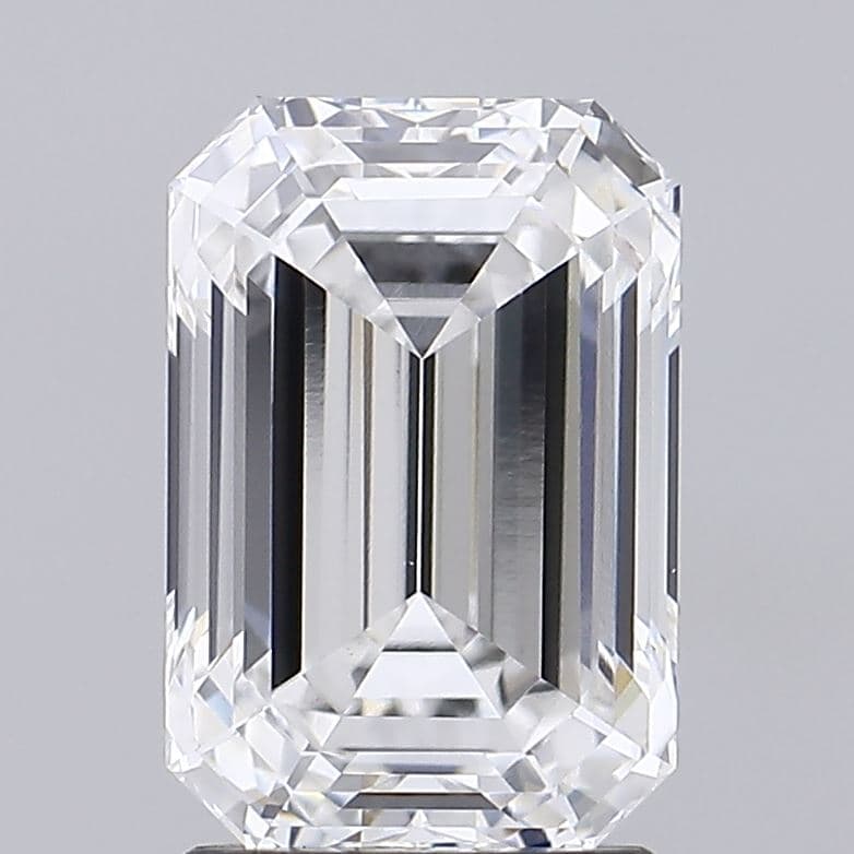 0.66ct | Emerald | D | VVS2 | Very Good