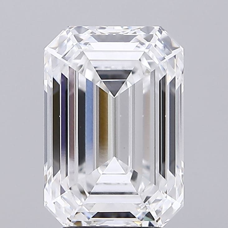 0.66ct | Emerald | F | VS1 | Excellent