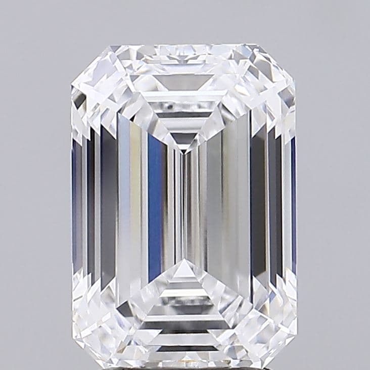 0.69ct | Emerald | E | VS1 | Very Good