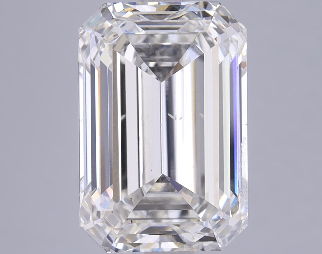 4.68ct | Emerald | F | VS2 | Ideal