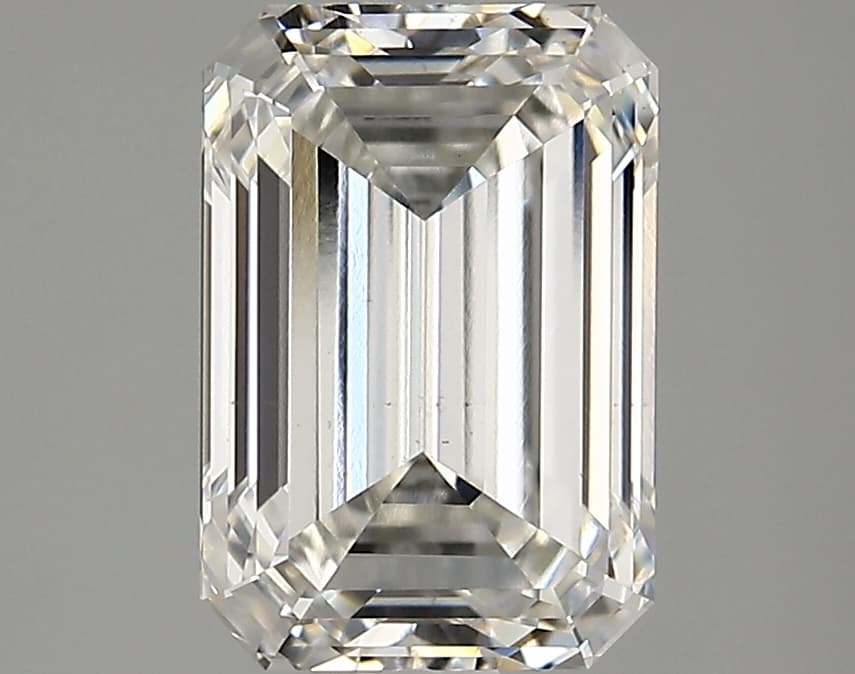 2.96ct | Emerald | E | VS2 | Very Good