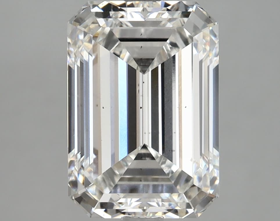 3.47ct | Emerald | E | VS2 | Very Good