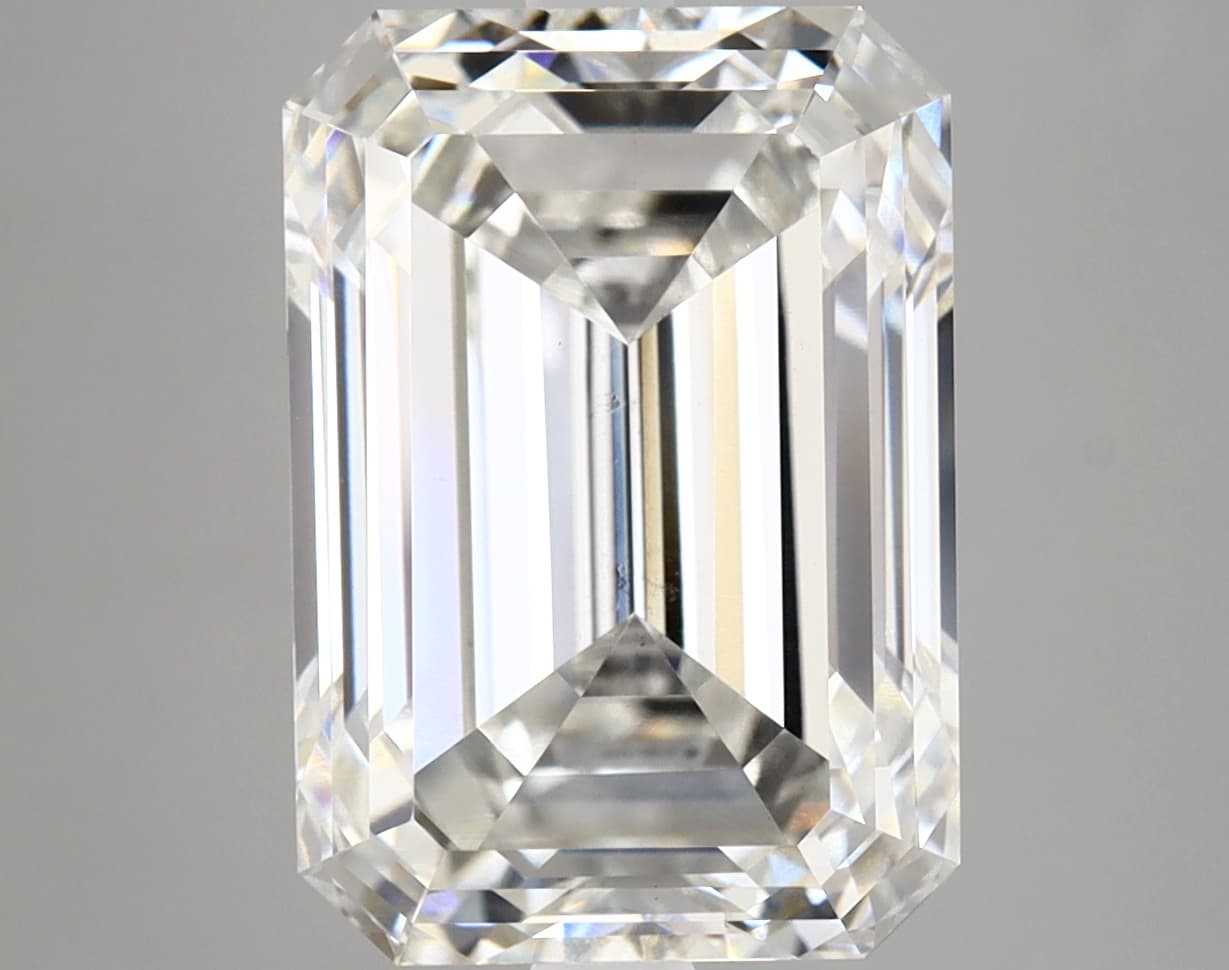 6.96ct | Emerald | F | VS2 | Very Good